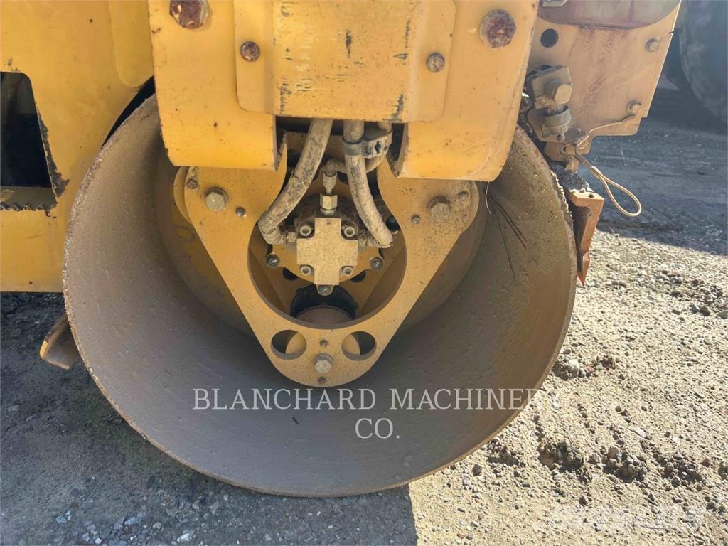 CAT CB1.8 Tandemwalzen