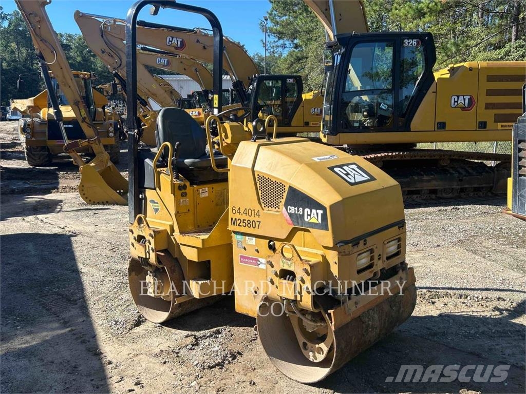 CAT CB1.8 Tandemwalzen