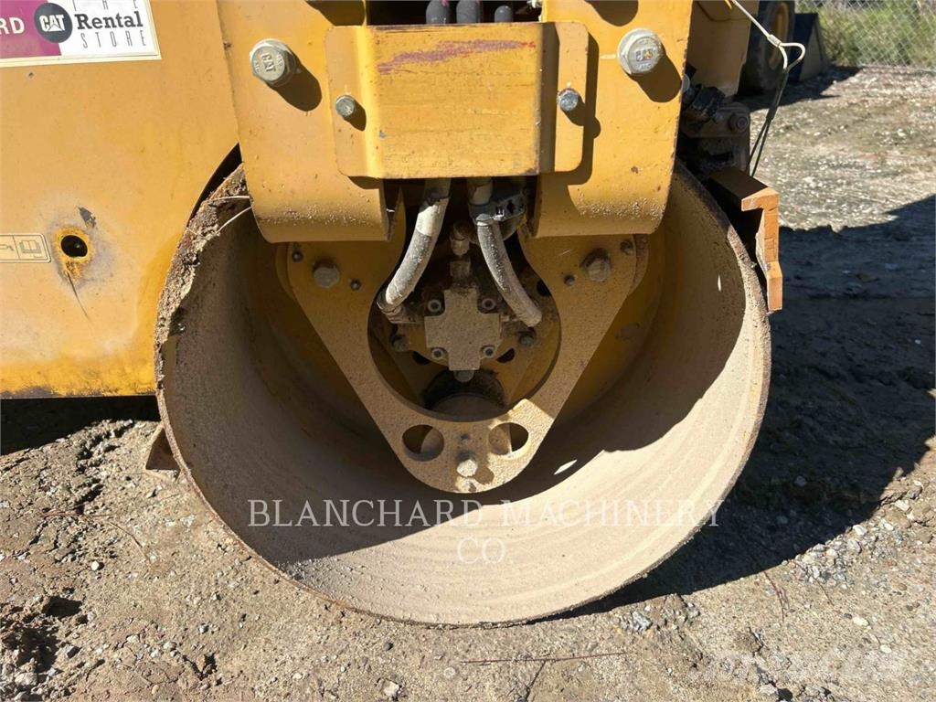 CAT CB1.8 Tandemwalzen