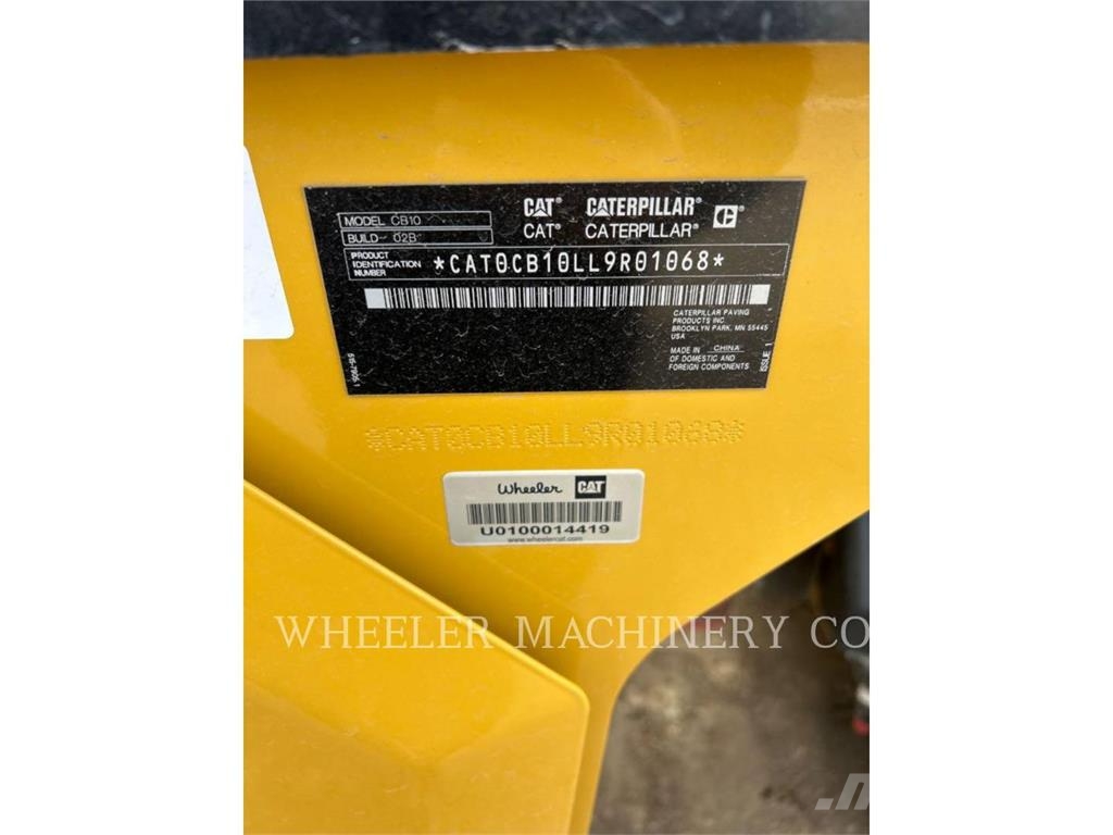 CAT CB10 Катки тротуарные