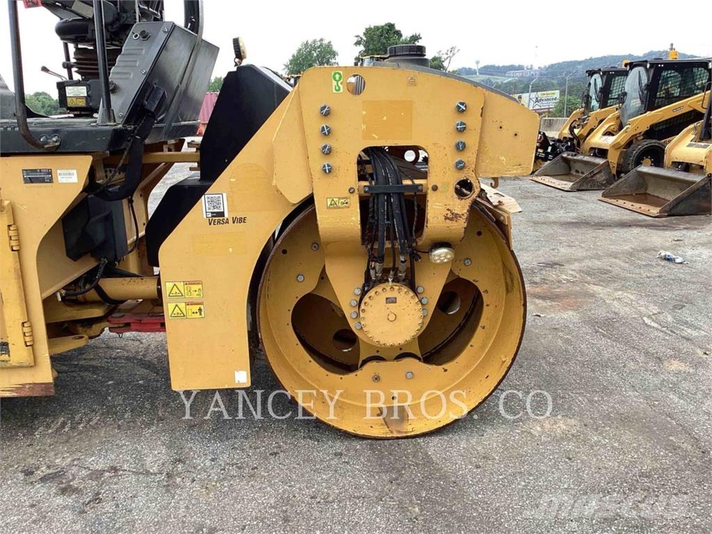CAT CB10 Compattatori da suolo