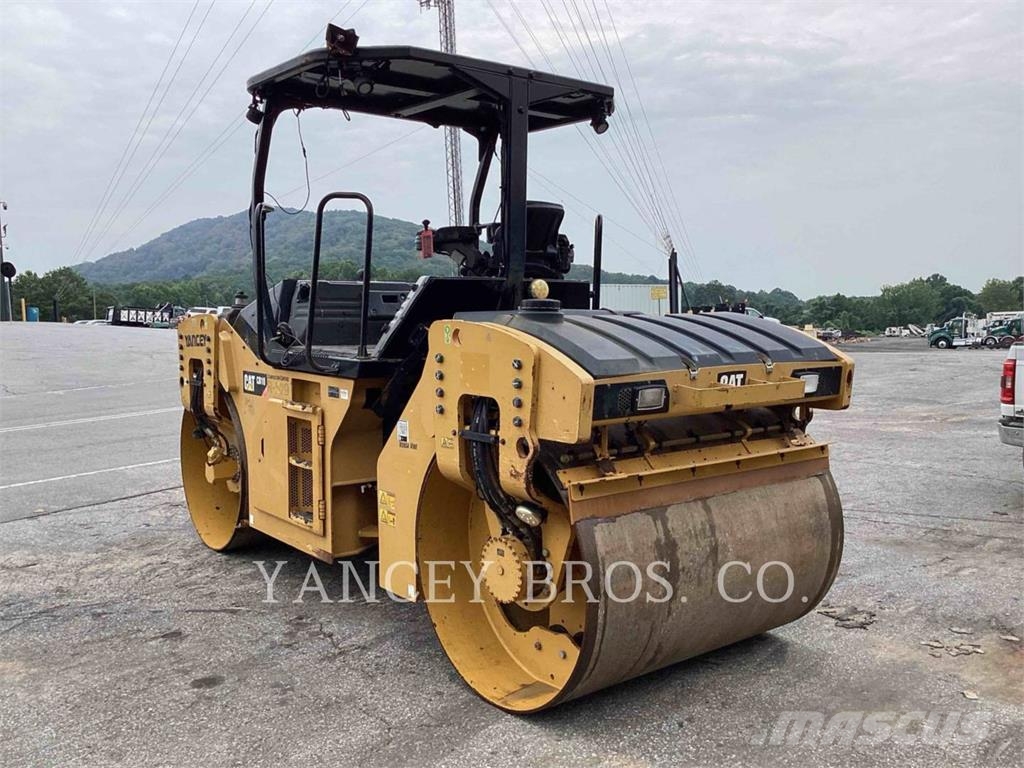 CAT CB10 Compattatori da suolo