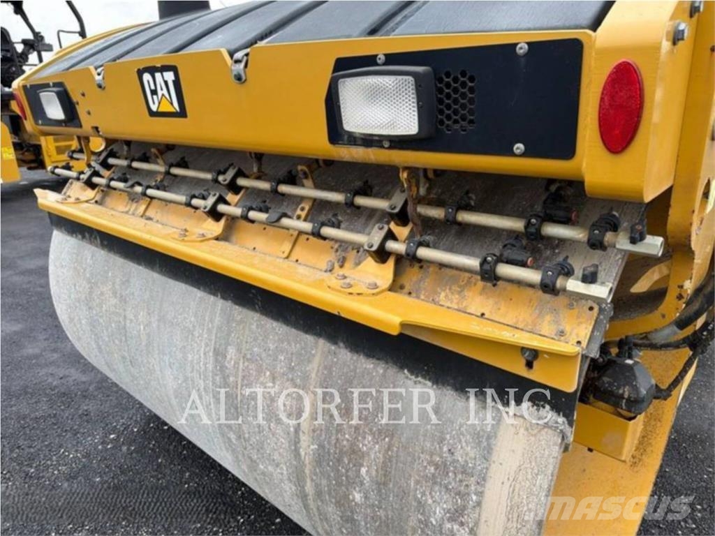 CAT CB13 Rodillos de doble tambor
