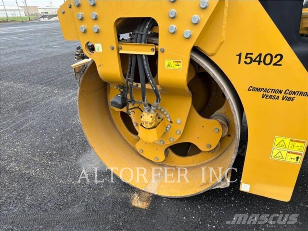 CAT CB13 Rodillos de doble tambor