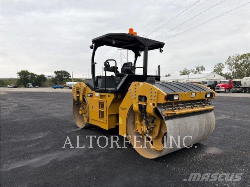 CAT CB13 Rodillos de doble tambor
