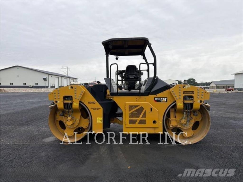 CAT CB13 Rodillos de doble tambor