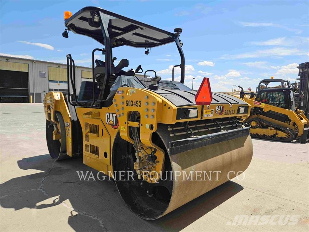 CAT CB15 ضاغطات التربة
