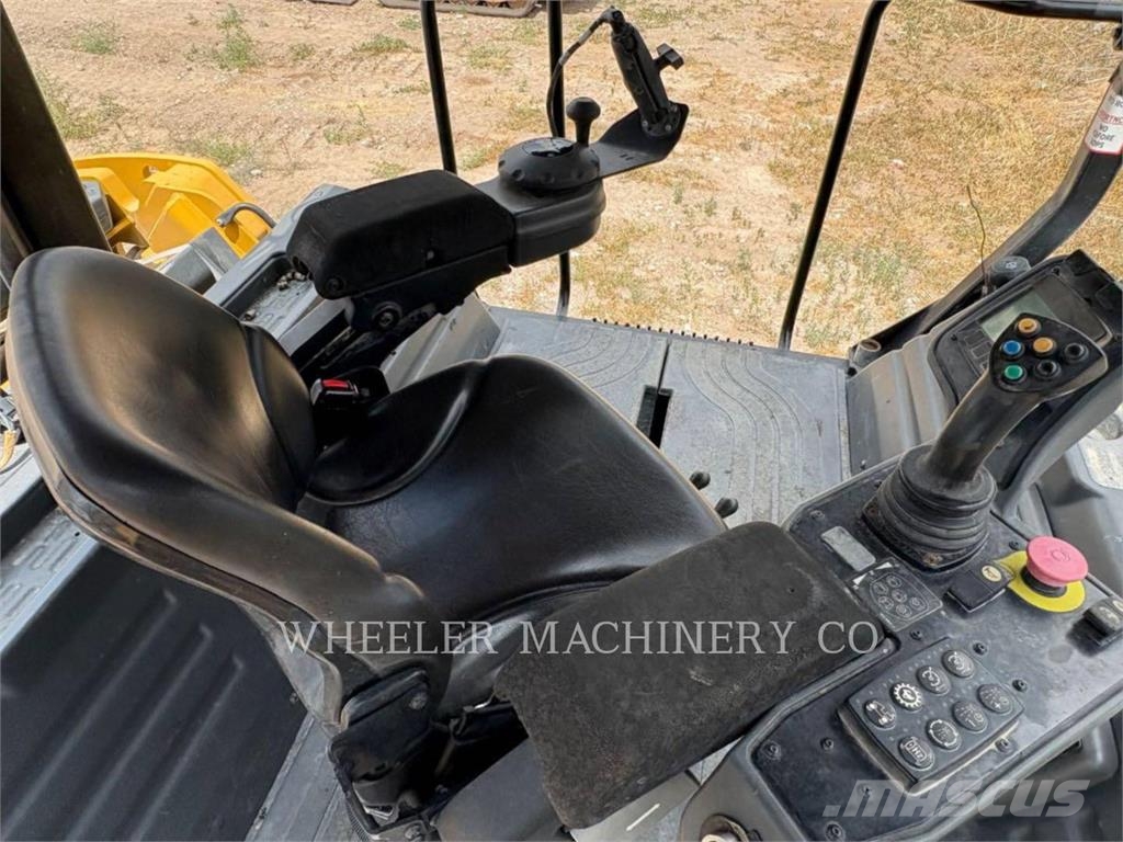 CAT CB15 CW VV Οδοστρωτήρες διπλού κυλίνδρου