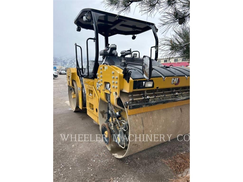 CAT CB15 CW VV Οδοστρωτήρες διπλού κυλίνδρου