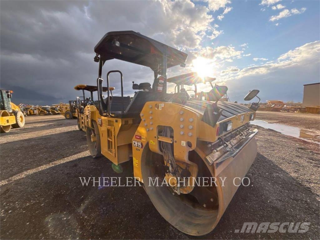 CAT CB15 CW VV Οδοστρωτήρες διπλού κυλίνδρου