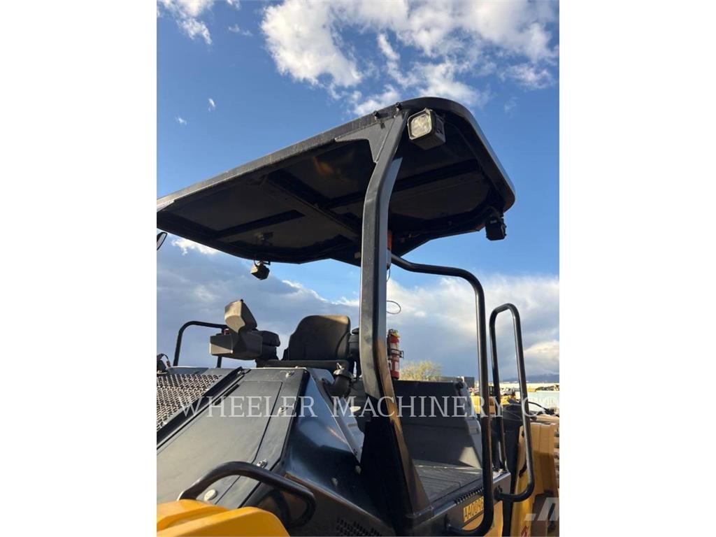 CAT CB15 CW VV Οδοστρωτήρες διπλού κυλίνδρου
