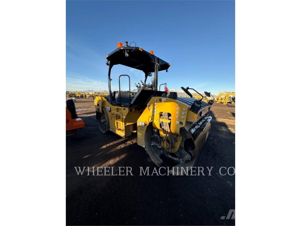 CAT CB15 CW VV Οδοστρωτήρες διπλού κυλίνδρου
