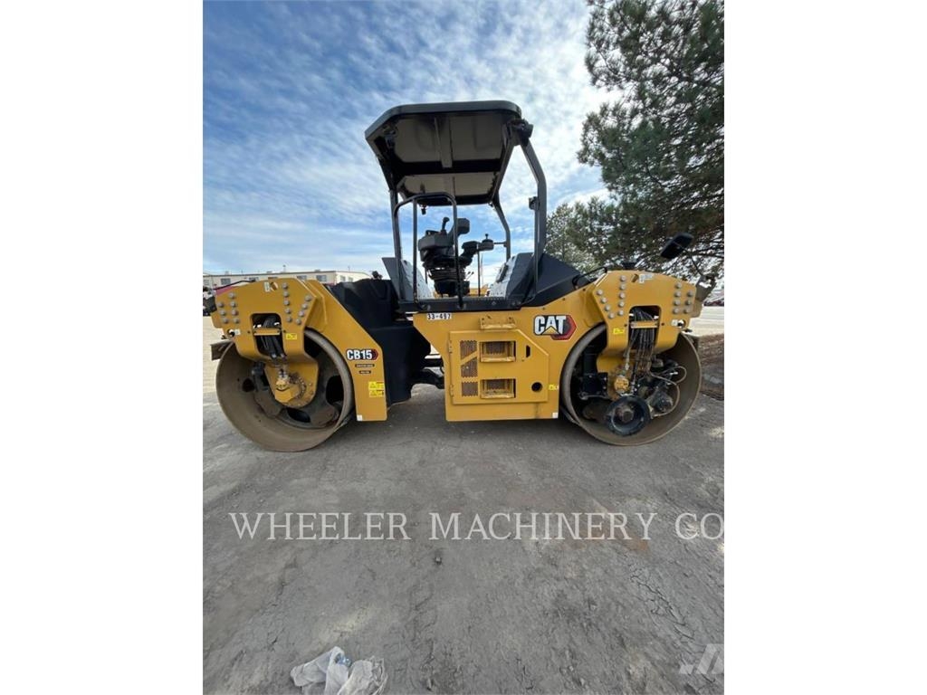 CAT CB15 CW VV Οδοστρωτήρες διπλού κυλίνδρου