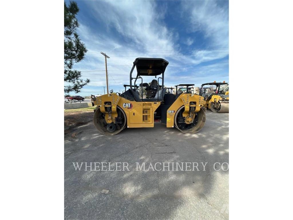 CAT CB15 CW VV Οδοστρωτήρες διπλού κυλίνδρου