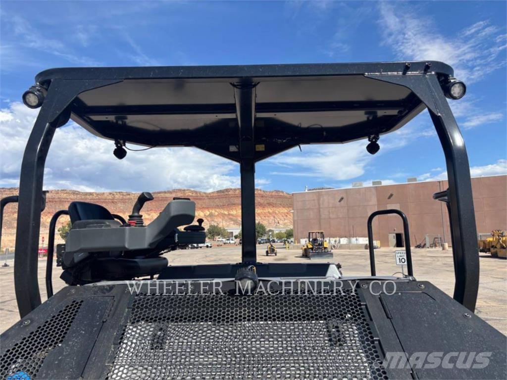 CAT CB15 CW VV مداحل ثنائية الاسطوانة