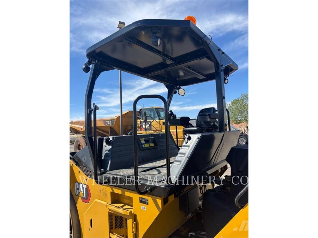 CAT CB15 CW VV مداحل ثنائية الاسطوانة