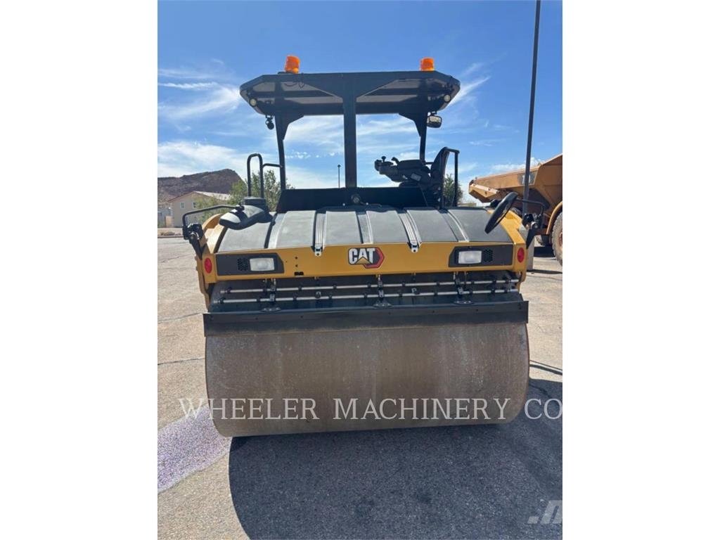 CAT CB15 CW VV مداحل ثنائية الاسطوانة