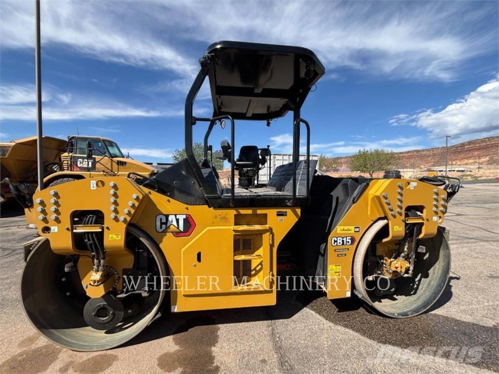 CAT CB15 CW VV مداحل ثنائية الاسطوانة