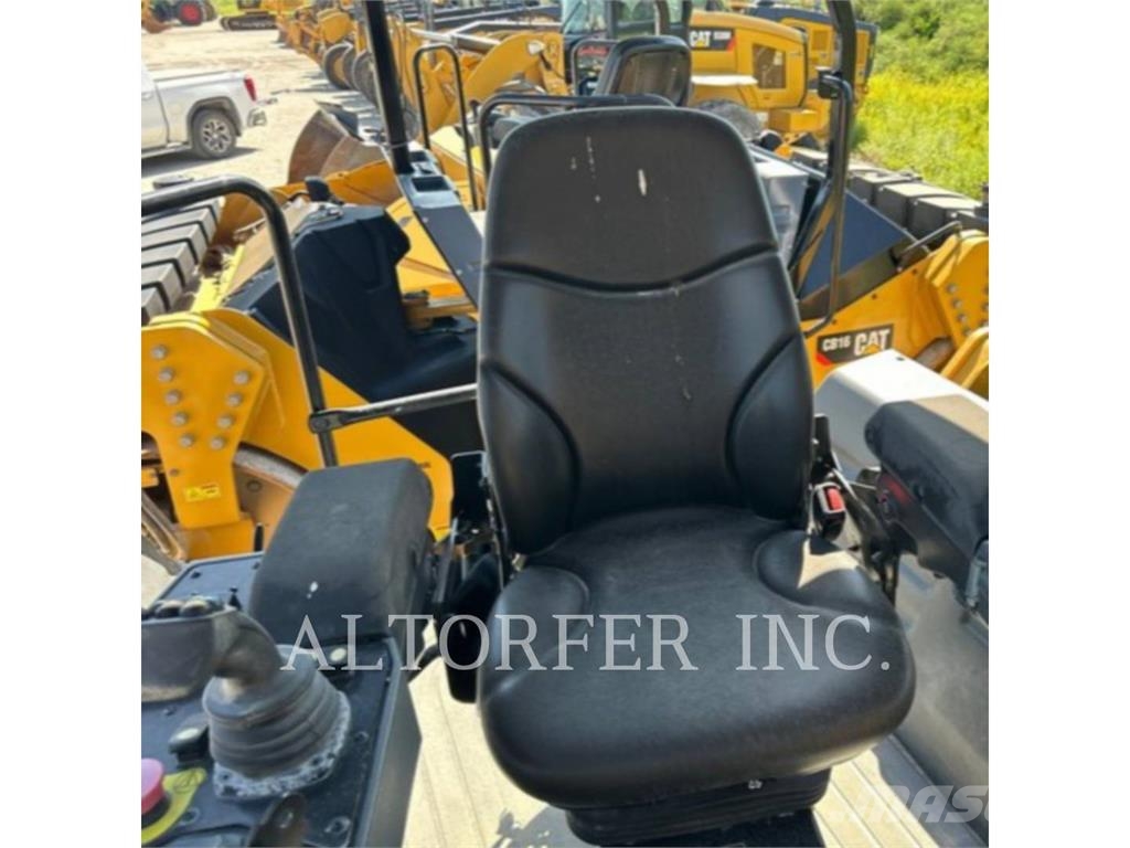 CAT CB16 Tandemrullid