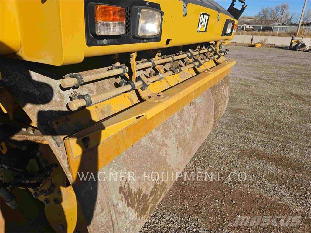 CAT CB16 Compactadores de suelo