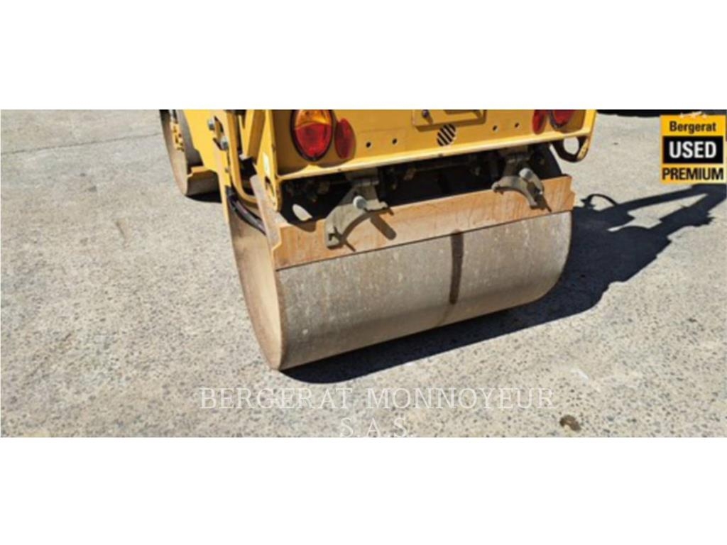 CAT CB2.5 Οδοστρωτήρες μονού κυλίνδρου