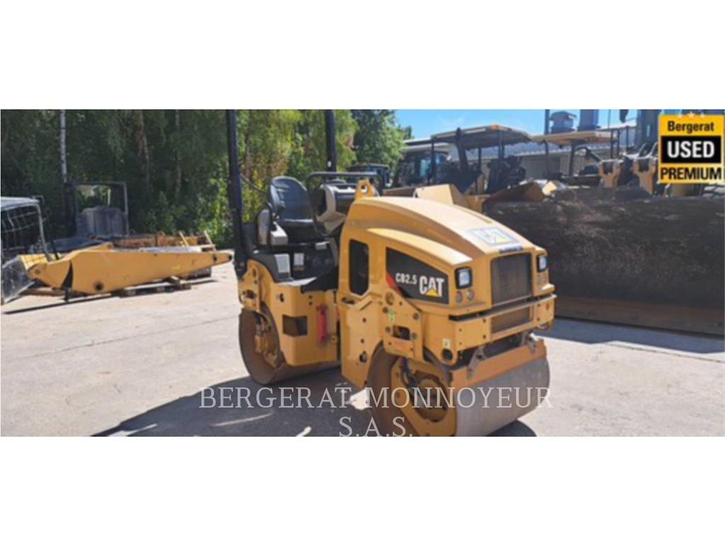 CAT CB2.5 Οδοστρωτήρες μονού κυλίνδρου
