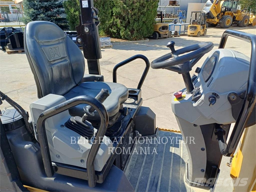 CAT CB2.5-03GC مداحل ثنائية الاسطوانة