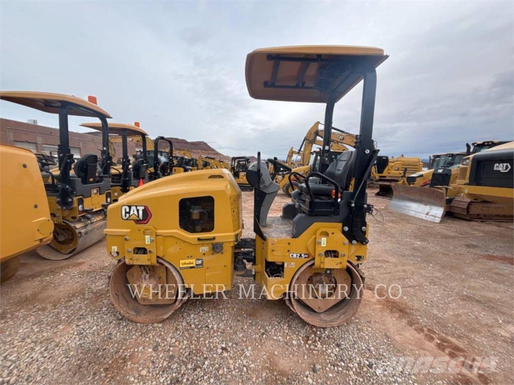 CAT CB2.5 GC Οδοστρωτήρες διπλού κυλίνδρου