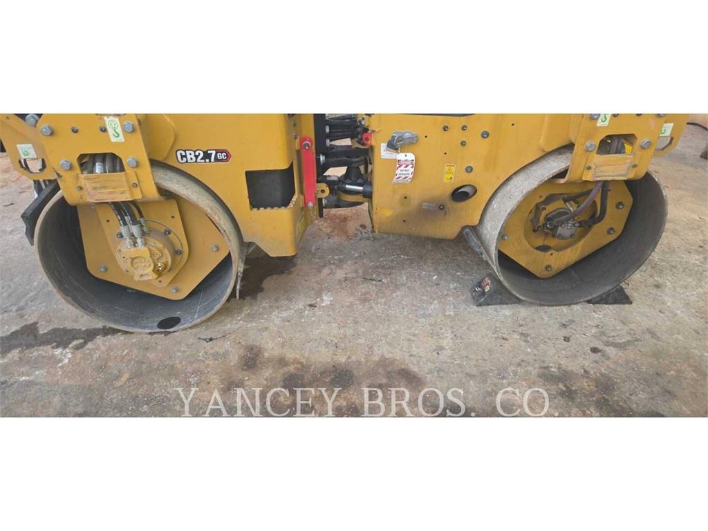 CAT CB2.7 Erdbauwalzen