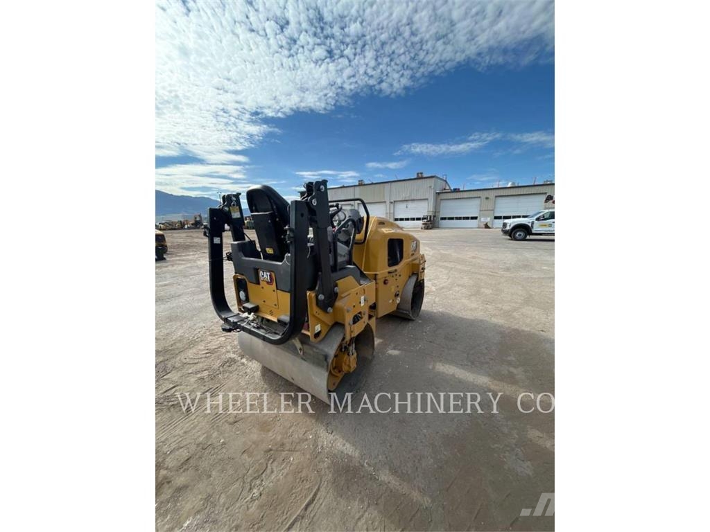CAT CB2.7 Rodillos de doble tambor