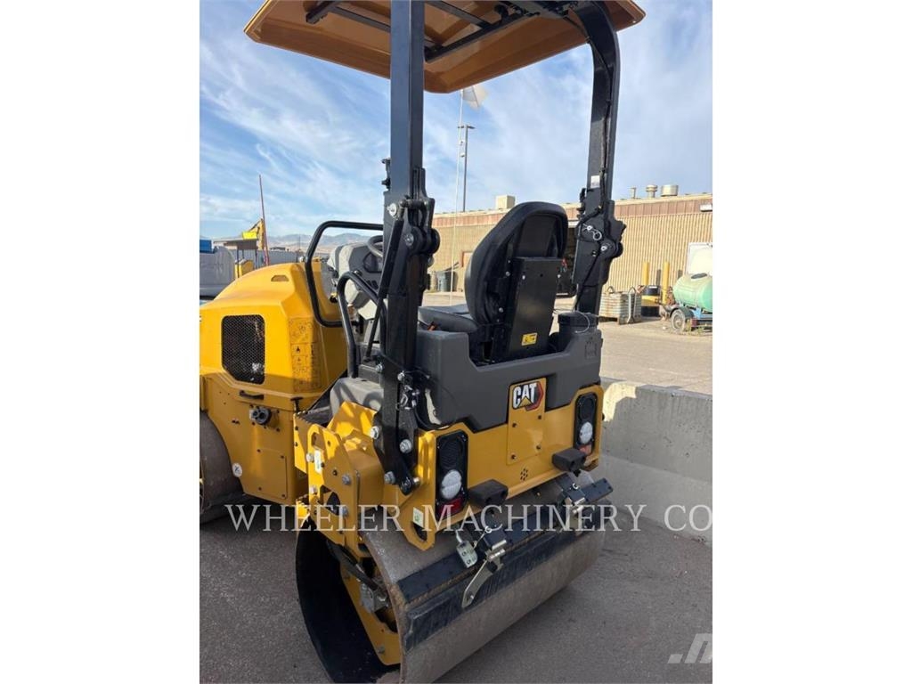 CAT CB2.7 Rodillos de doble tambor