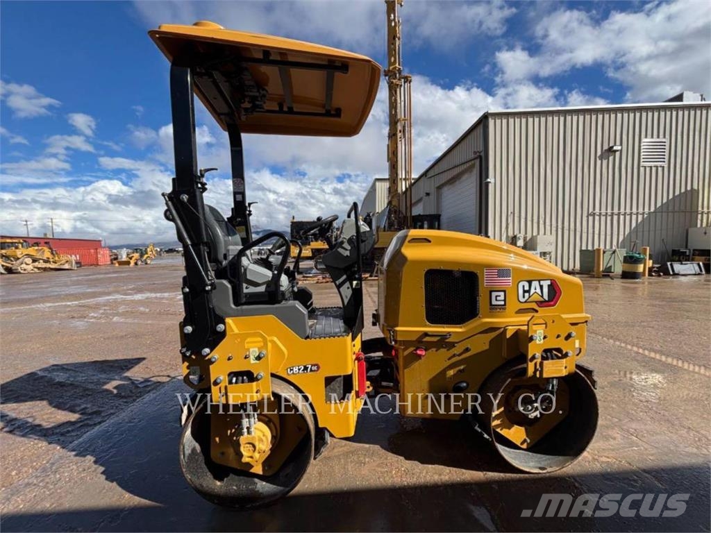 CAT CB2.7 Asfaltafwerkmachines