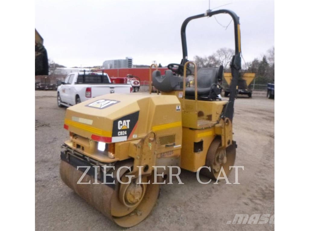 CAT CB24 ضاغطات التربة