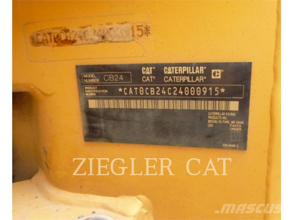 CAT CB24 ضاغطات التربة