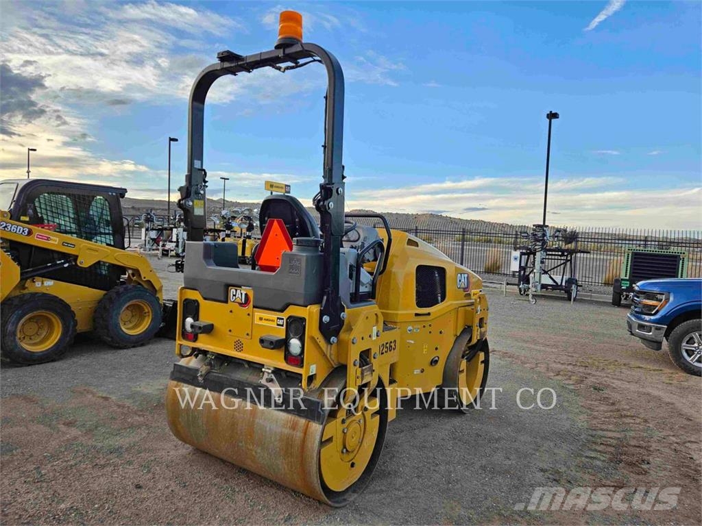 CAT CB4.0 Compactadoras de suelo