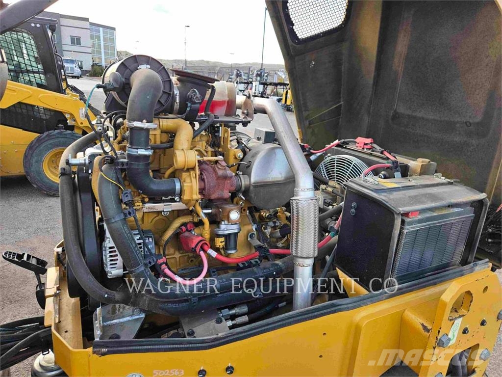 CAT CB4.0 Compactadoras de suelo