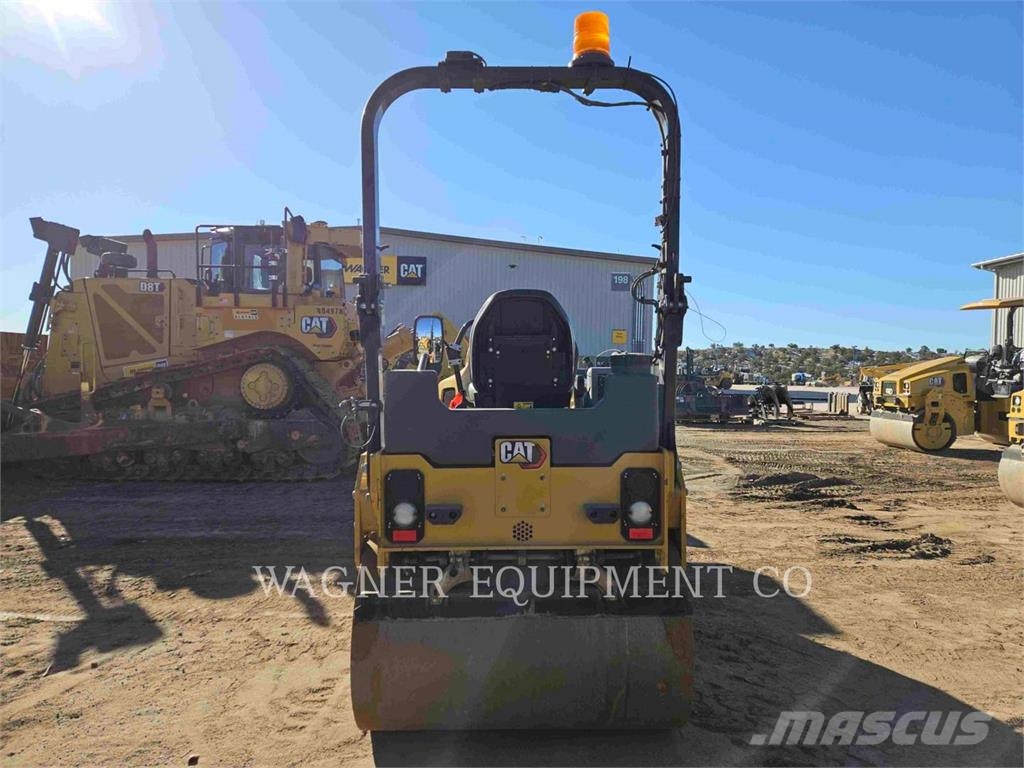 CAT CB4.0 Compactadoras de suelo