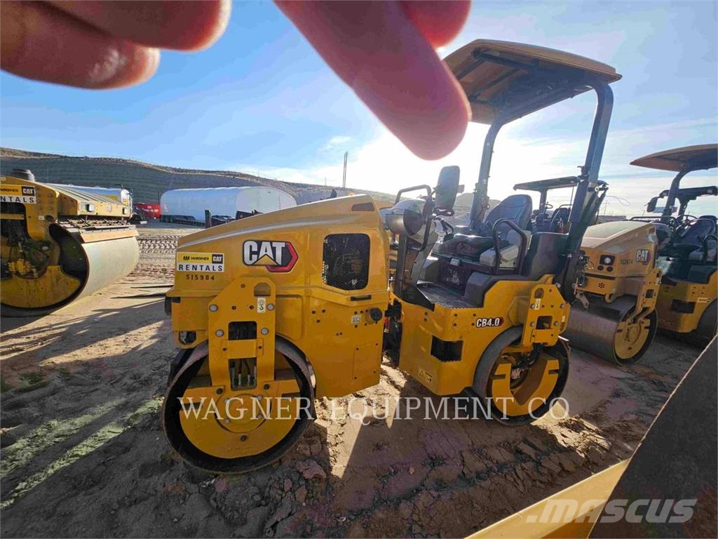 CAT CB4.0 Kompaktorji tal