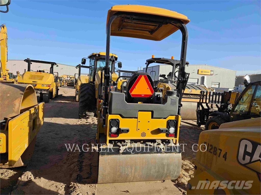 CAT CB4.0 Kompaktorji tal
