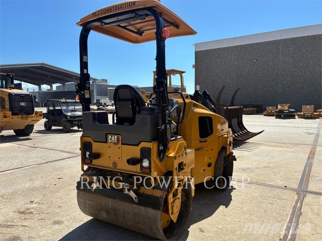 CAT CB4.0 Οδοστρωτήρες διπλού κυλίνδρου