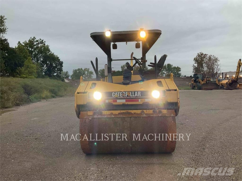 CAT CB534D XW Котки тротуарні