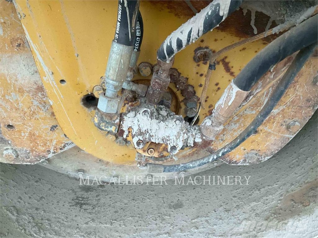 CAT CB534D XW Котки тротуарні