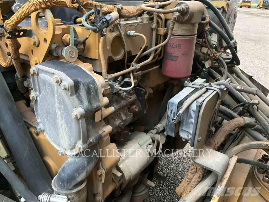 CAT CB534D XW Котки тротуарні