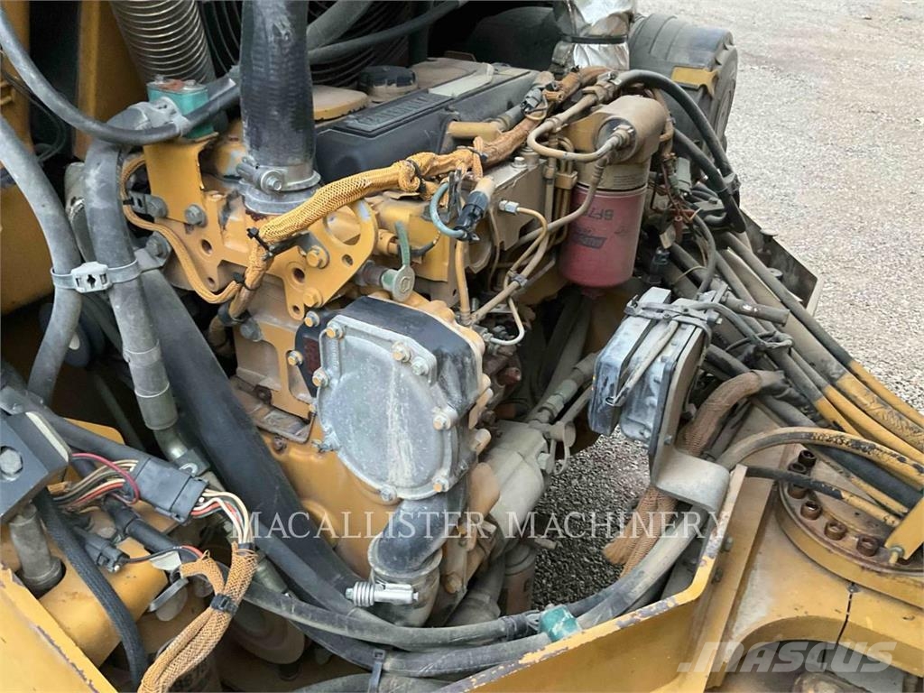 CAT CB534D XW Котки тротуарні