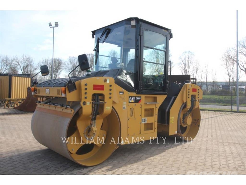 CAT CB54B Jordkompaktorer