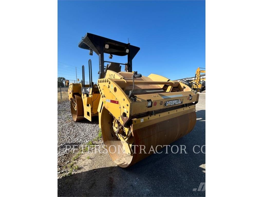 CAT CB64 Rupsgraafmachines