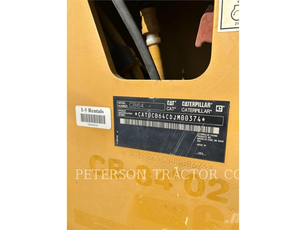 CAT CB64 Rupsgraafmachines