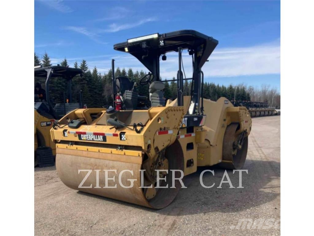 CAT CB64 Compactadoras de suelo