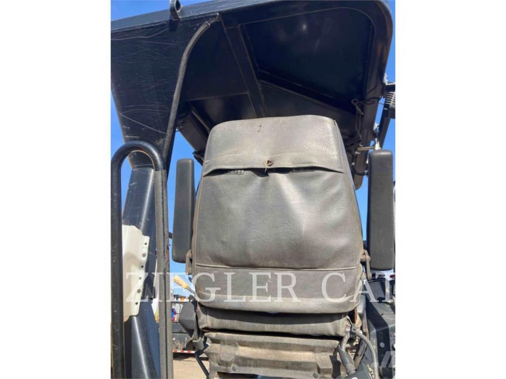 CAT CB64 Compactadoras de suelo