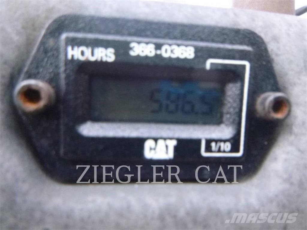 CAT CB64 Jordkompaktorer